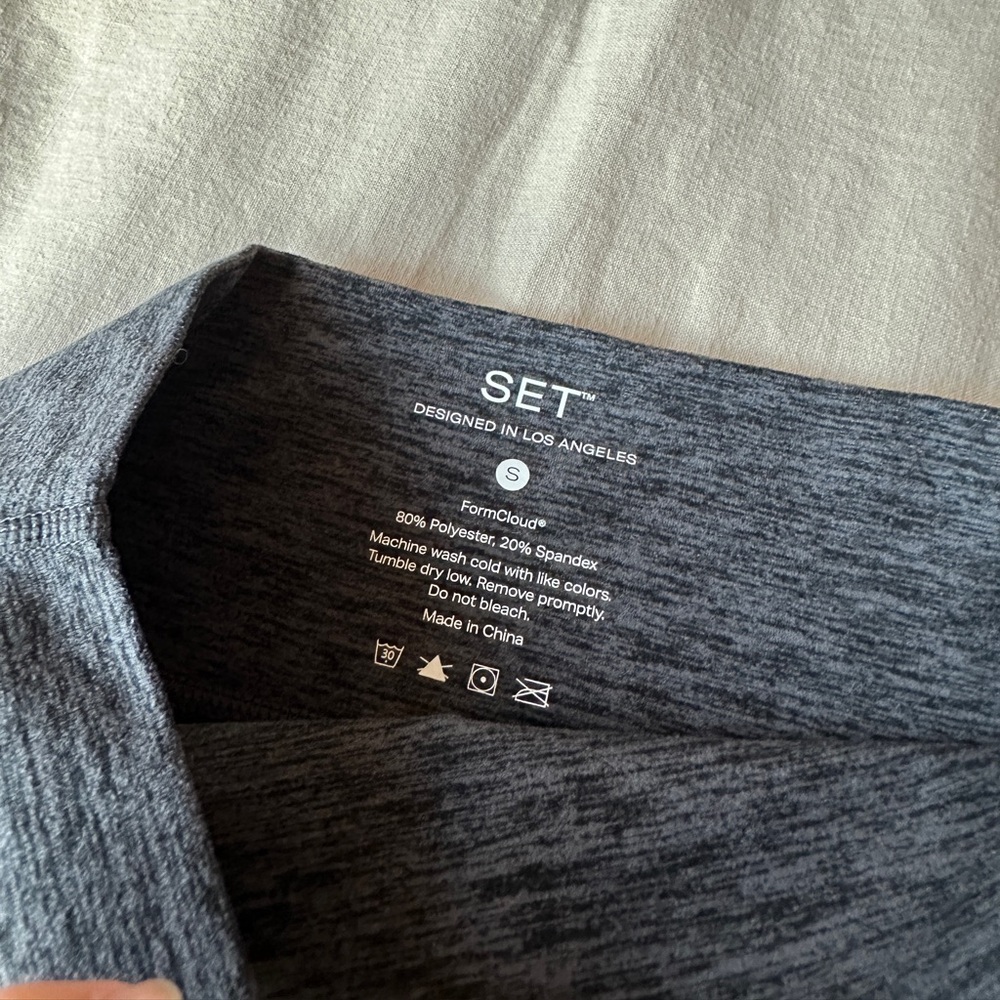 SET Active FormCloud Flare Leggings